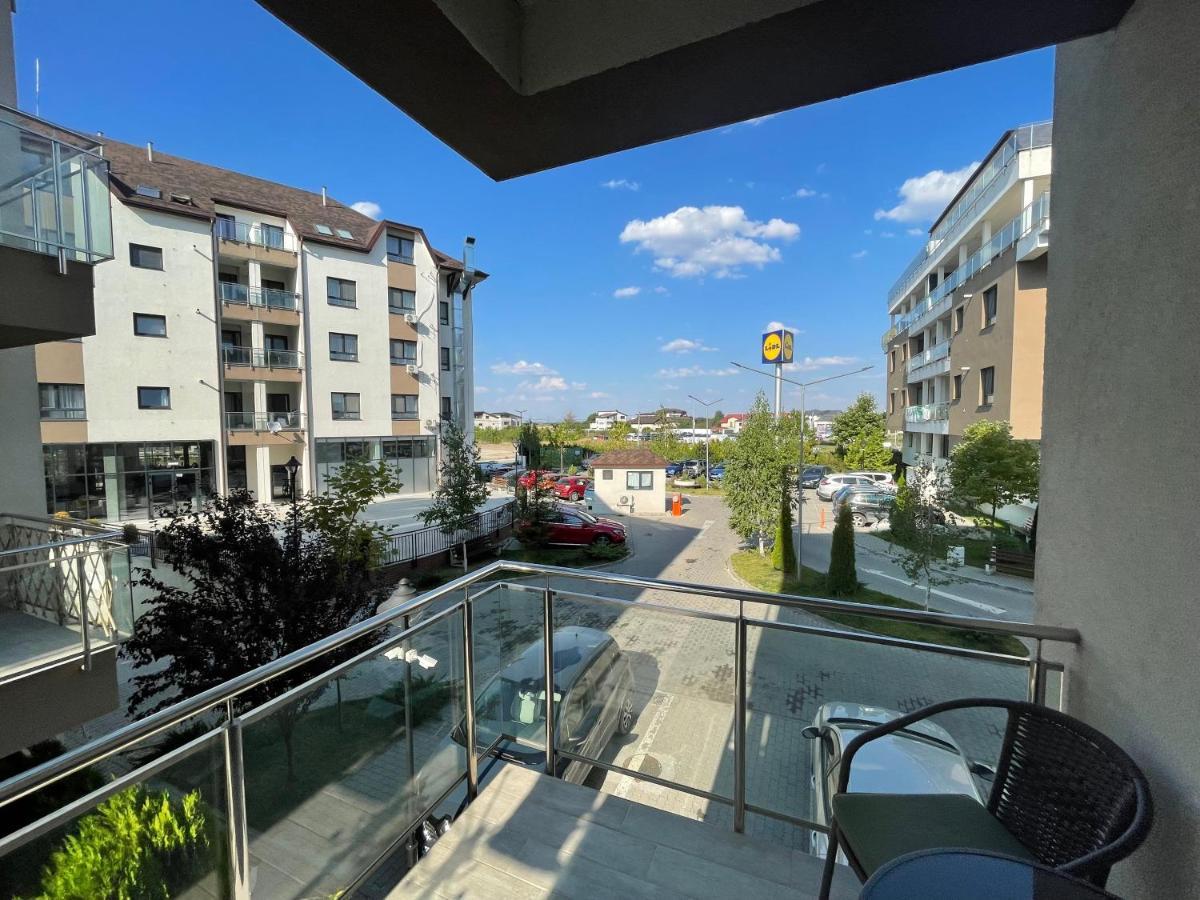 Toscana Apartments Отопени Экстерьер фото
