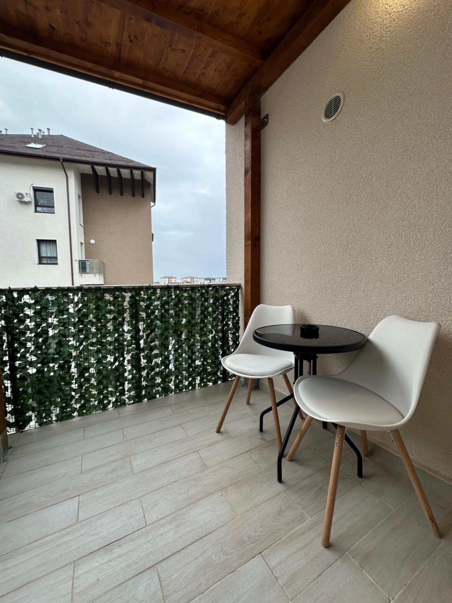 Toscana Apartments Отопени Экстерьер фото